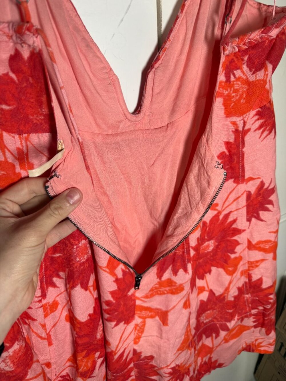 Free People Altura Printed Mini in Strawberry Lemonade Size Medium Linen Floral - Picture 8 of 13